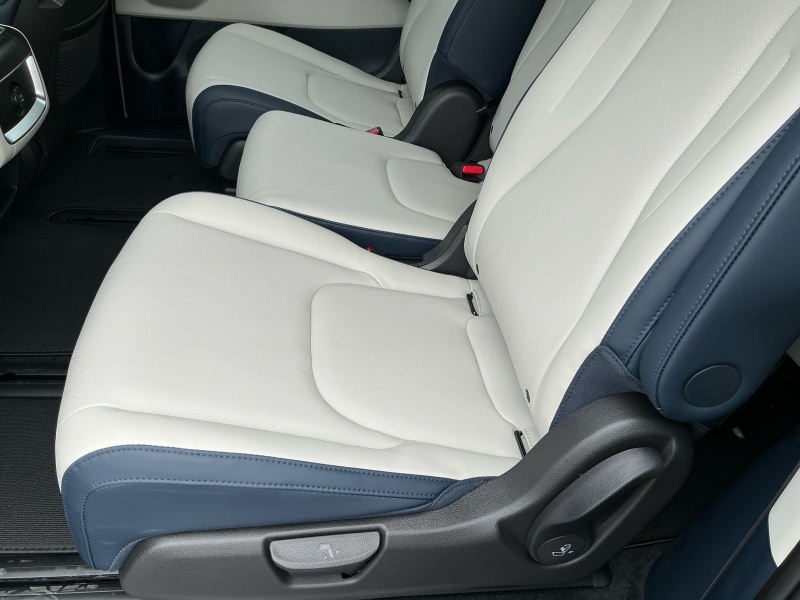 2026 Kia Carnival Hybrid