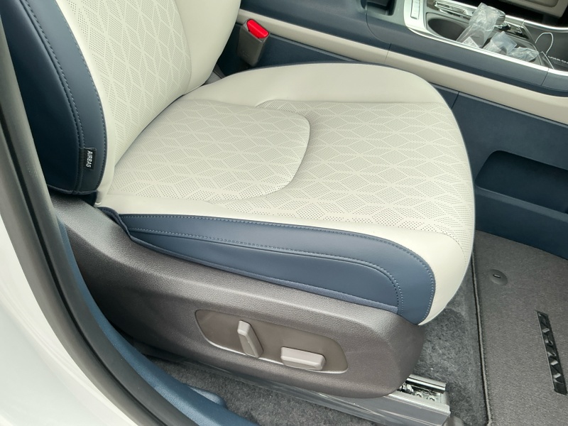 2026 Kia Carnival Hybrid