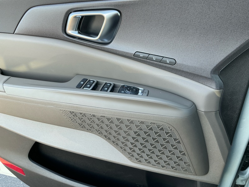 2026 Kia Carnival Hybrid