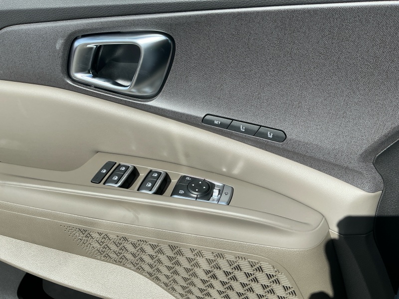 2026 Kia Carnival Hybrid