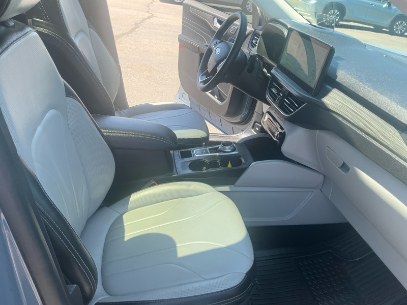 2025 Ford Escape