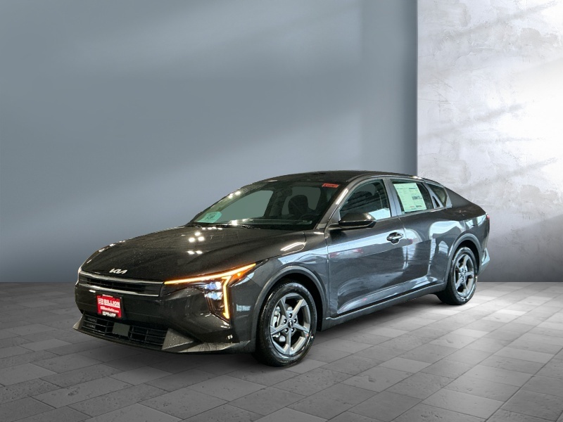 New 2025 Kia K4 LXS Car