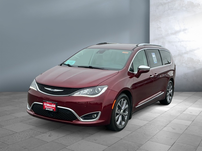 Used 2019 Chrysler Pacifica Limited Vans