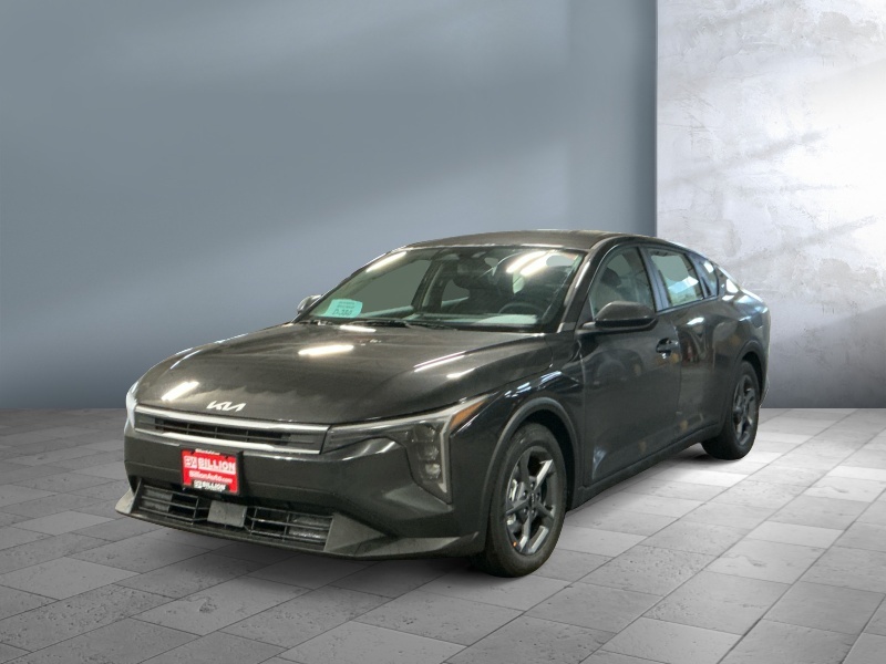 New 2025 Kia K4 LX Car