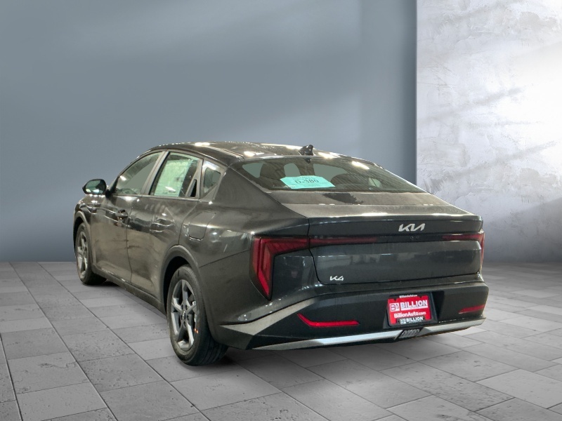 2025 Kia K4
