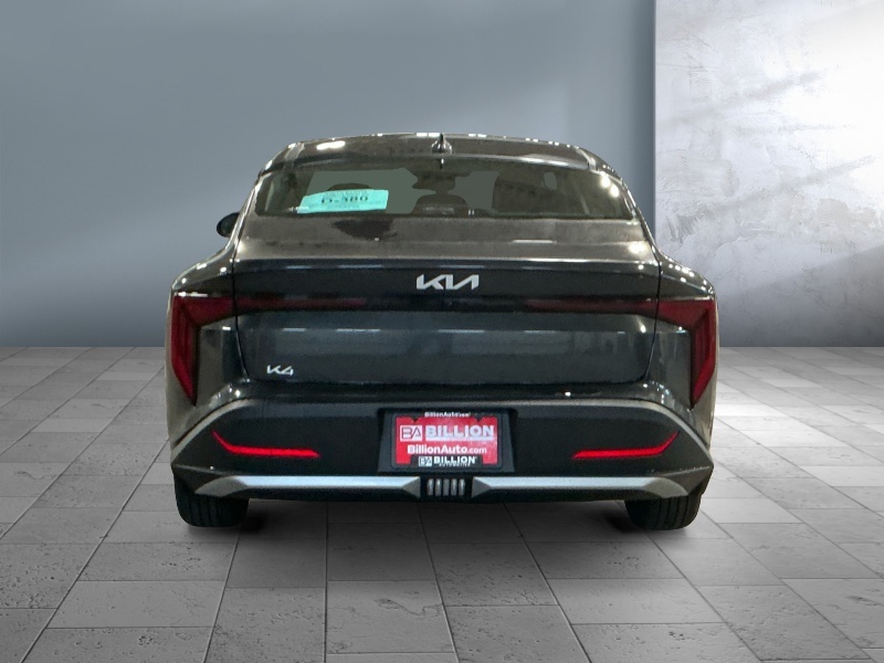 2025 Kia K4