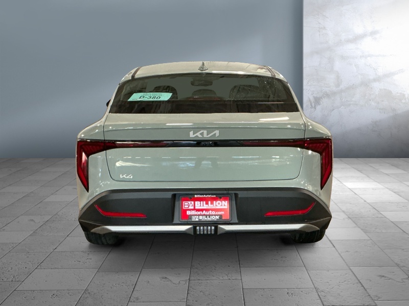 2025 Kia K4