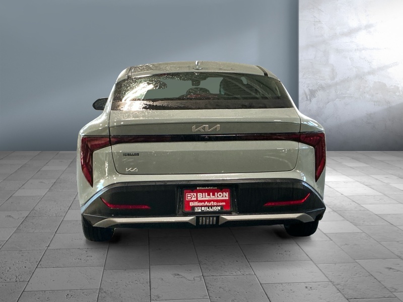 2025 Kia K4