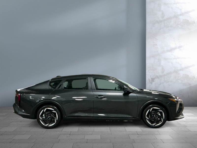 2025 Kia K4