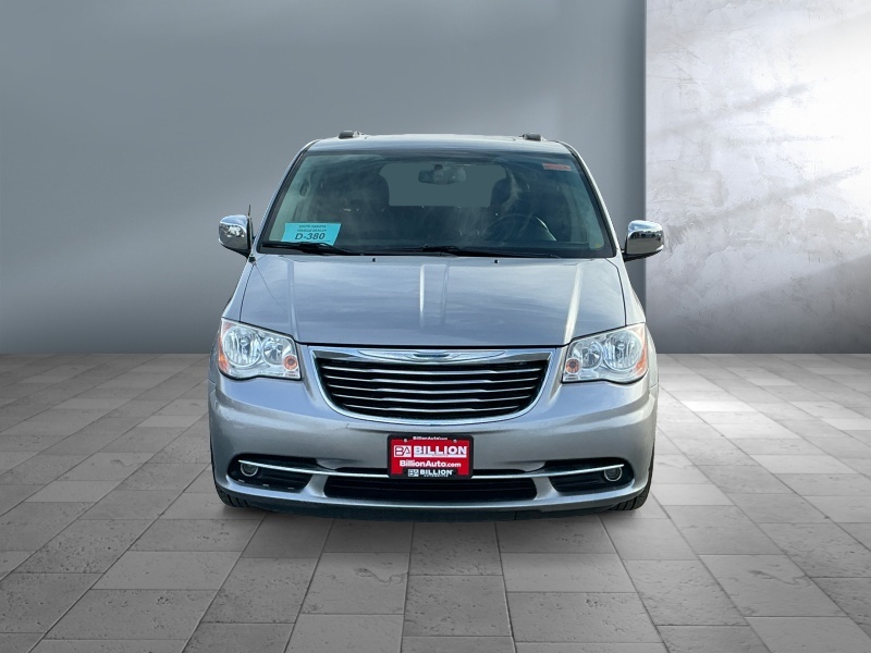 2013 Chrysler Town and Country