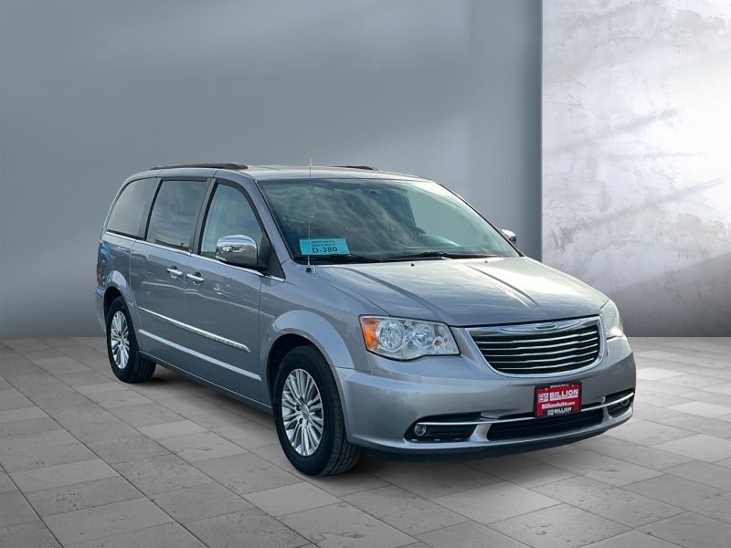 2013 Chrysler Town and Country
