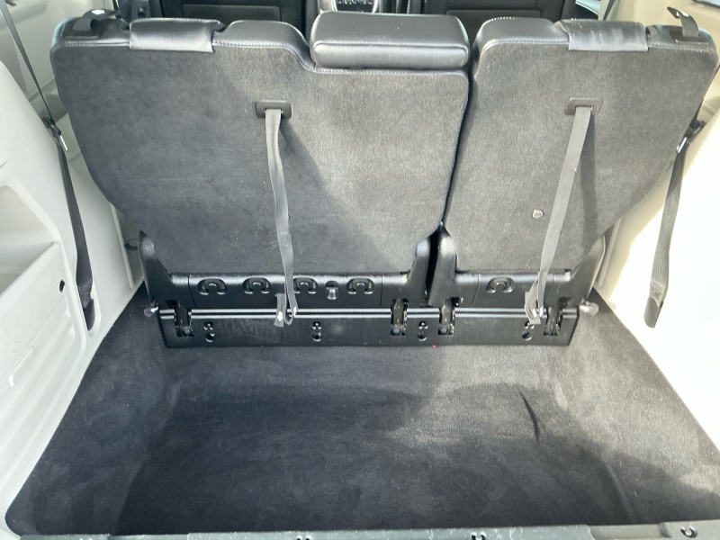 2013 Chrysler Town and Country