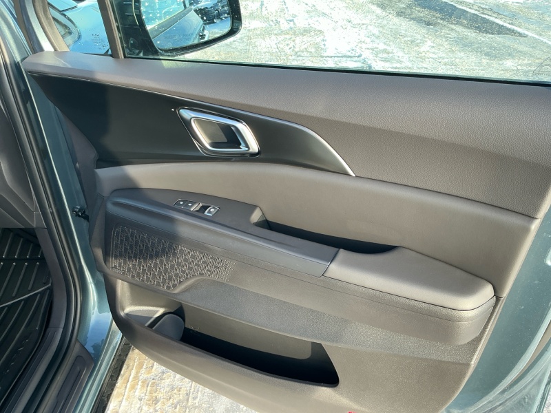 2026 Kia Carnival Hybrid