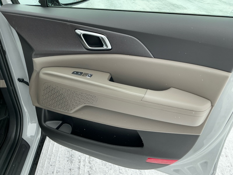 2026 Kia Carnival Hybrid