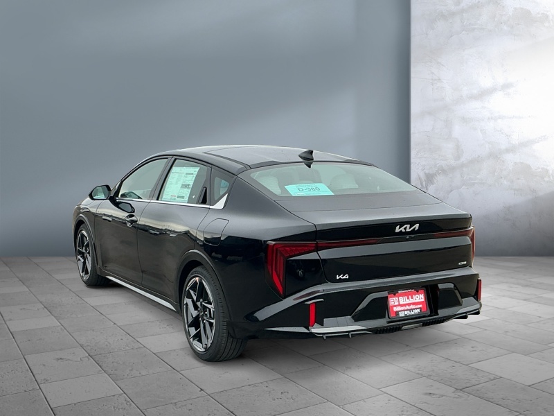2026 Kia K4