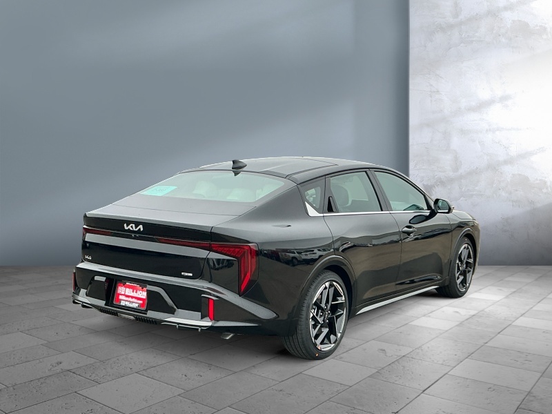 2026 Kia K4