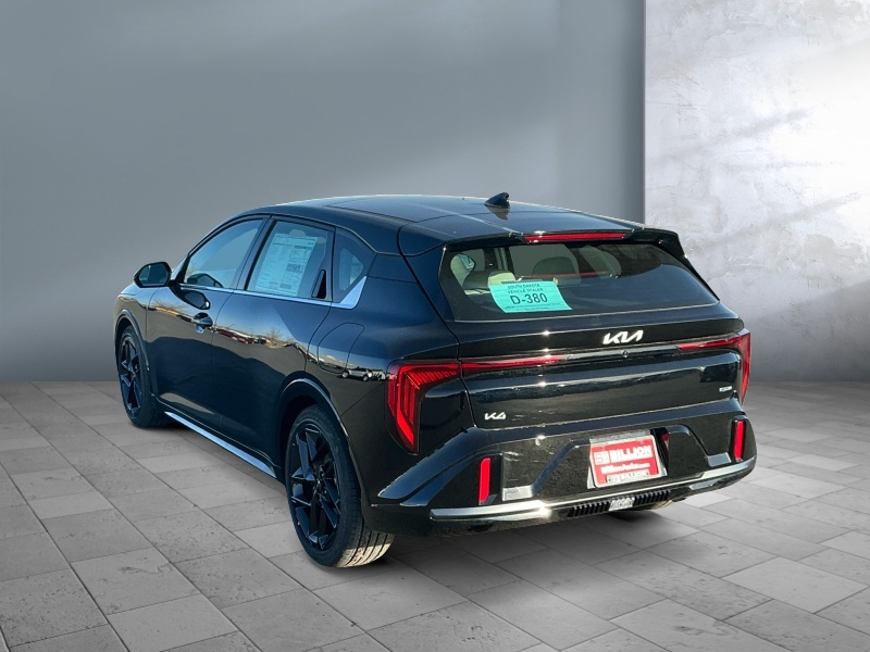 2026 Kia K4