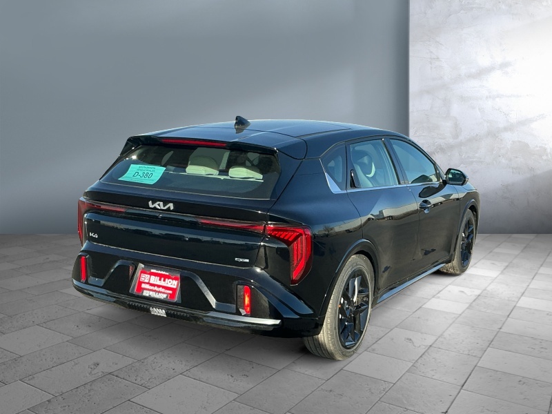 2026 Kia K4