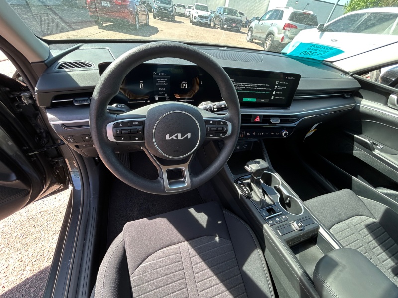 2026 Kia K5