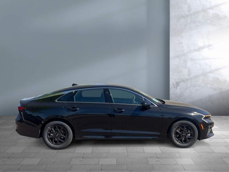 2026 Kia K5