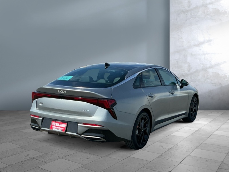 2026 Kia K5