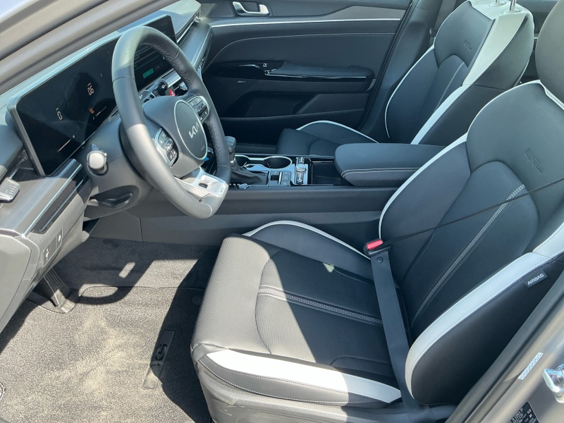 2026 Kia K5