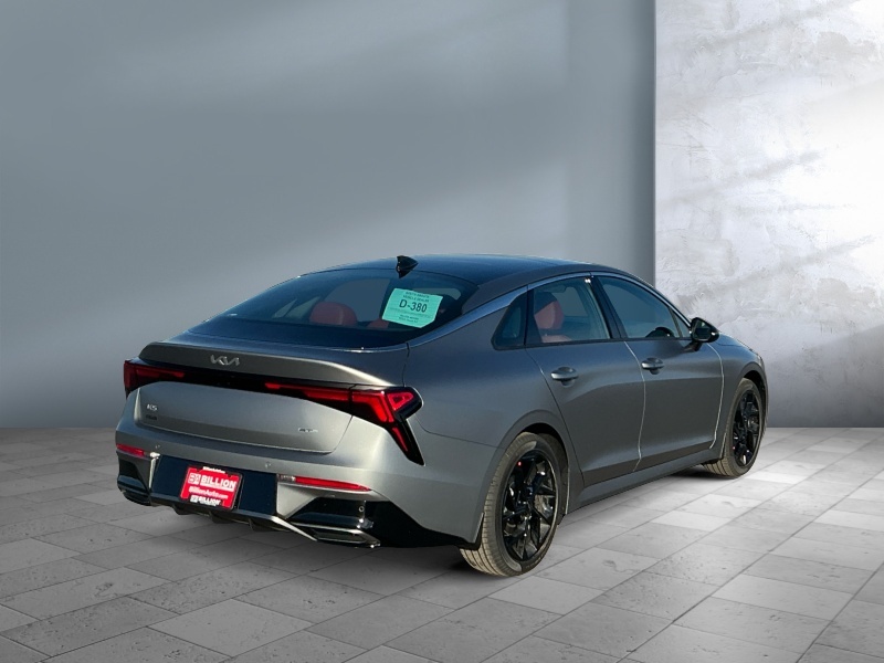 2026 Kia K5