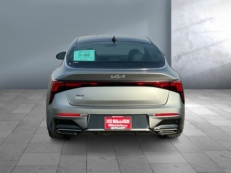 2026 Kia K5