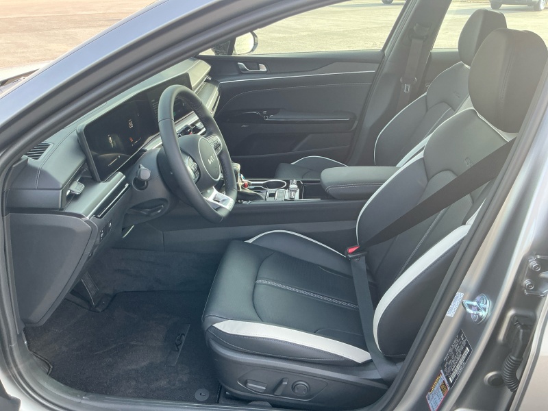 2026 Kia K5
