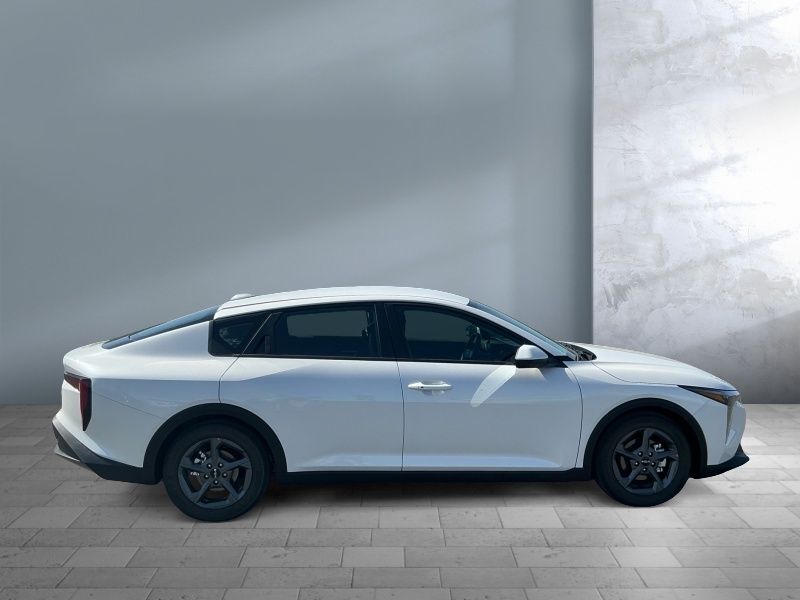 2026 Kia K4