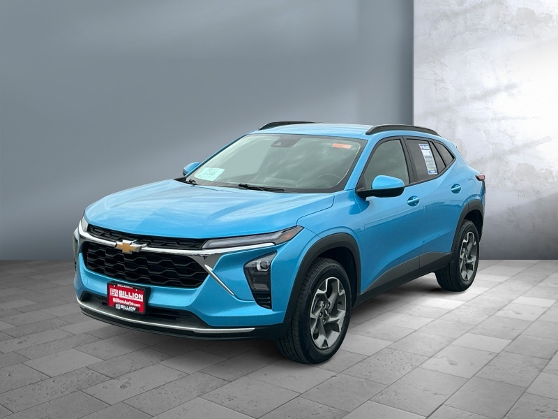 Used 2025 Chevrolet Trax LT Crossovers