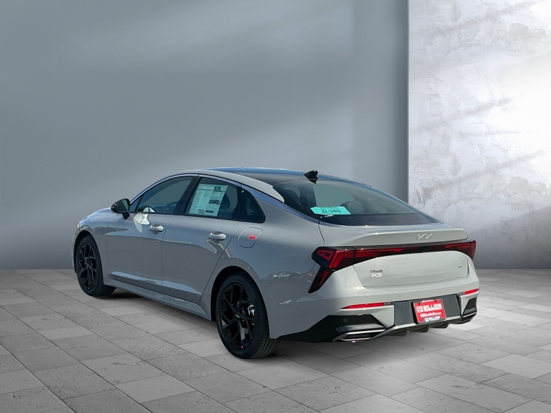 2026 Kia K5