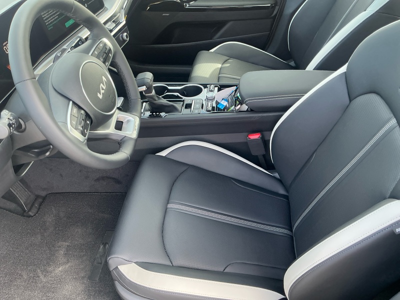 2026 Kia K5