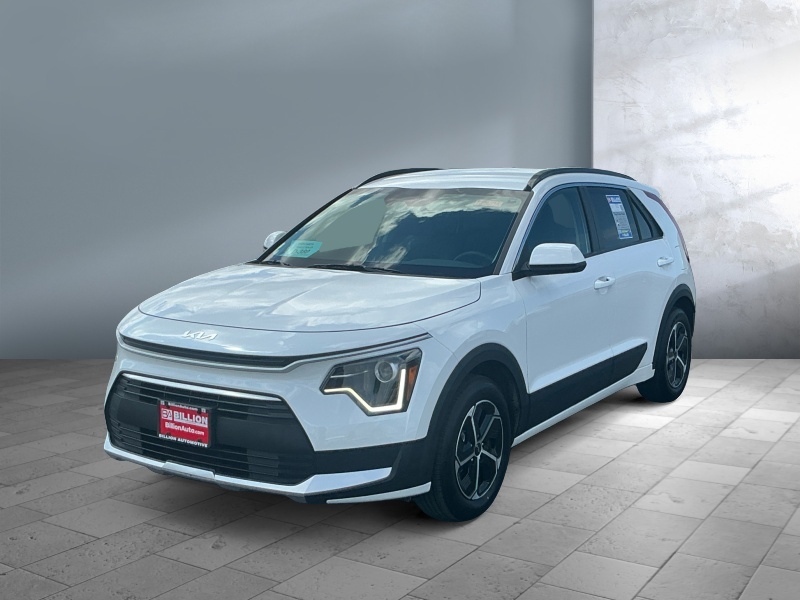 Used 2023 Kia Niro LX Cars