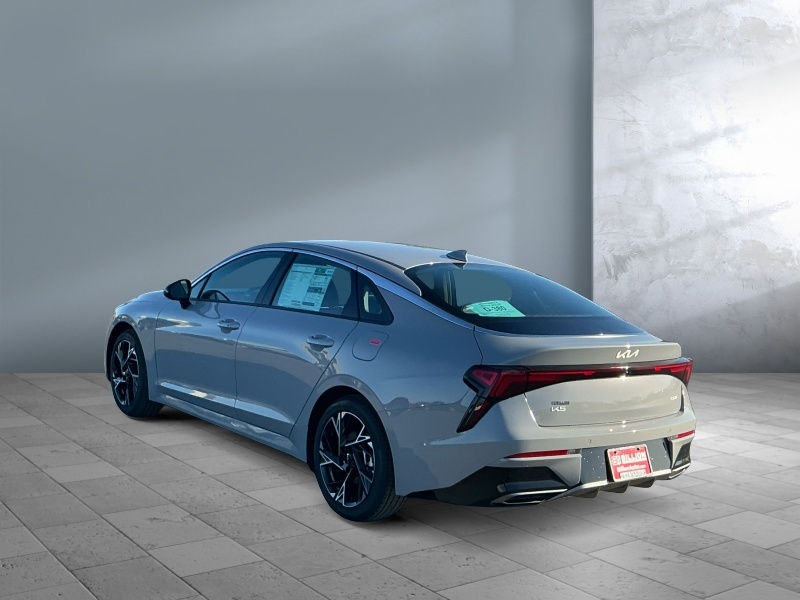 2026 Kia K5