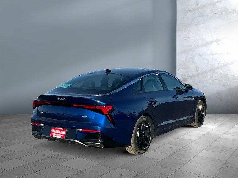 2026 Kia K5