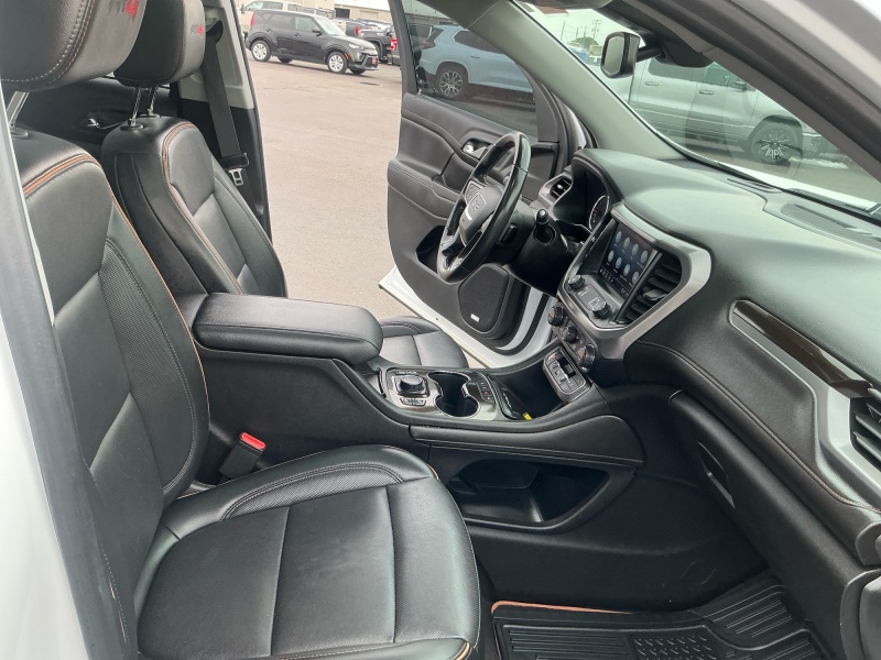 2021 GMC Acadia