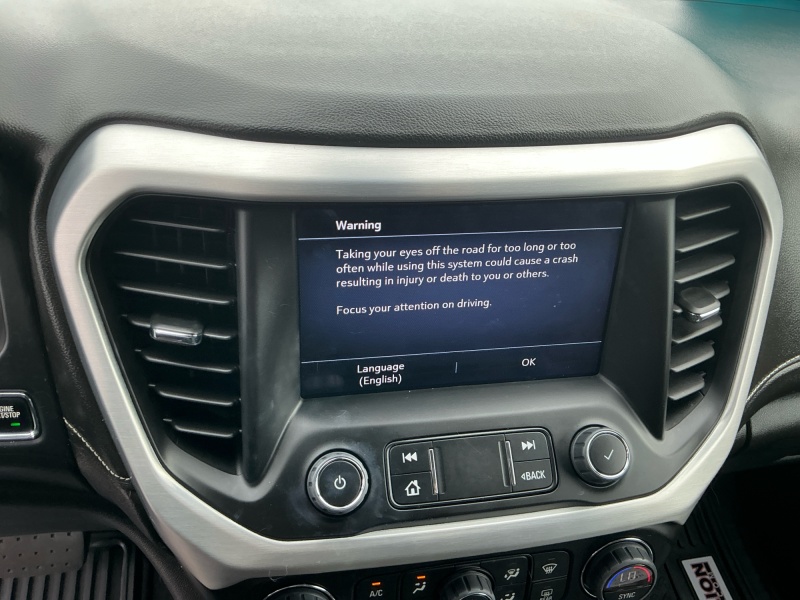 2023 GMC Acadia