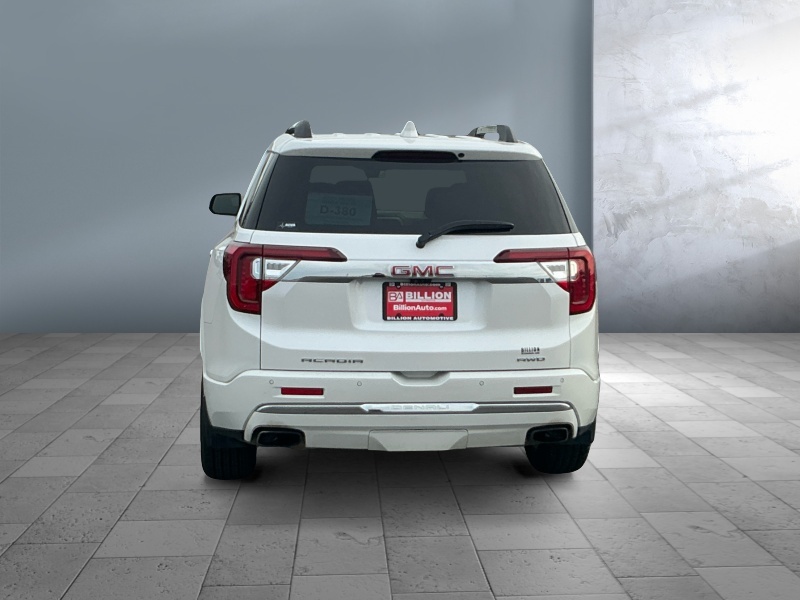 2022 GMC Acadia