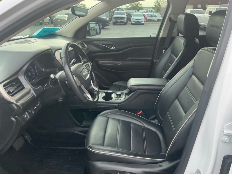 2022 GMC Acadia