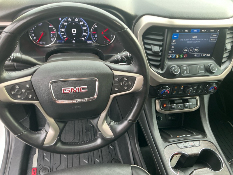 2022 GMC Acadia