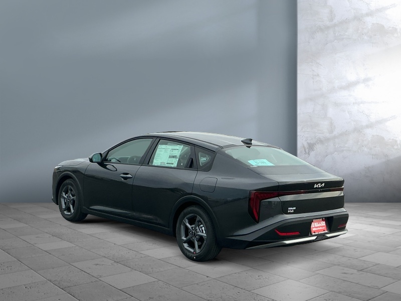 2026 Kia K4