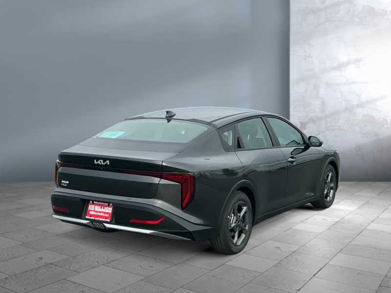 2026 Kia K4