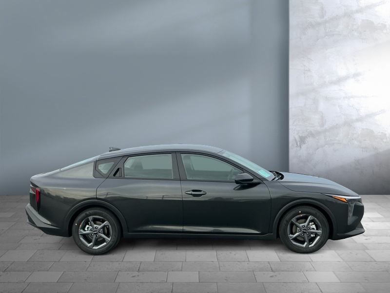 2026 Kia K4
