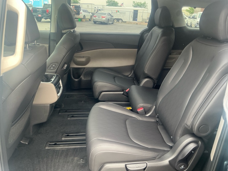 2026 Kia Carnival Hybrid