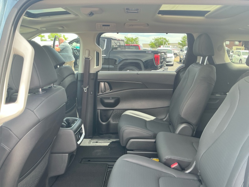 2026 Kia Carnival Hybrid