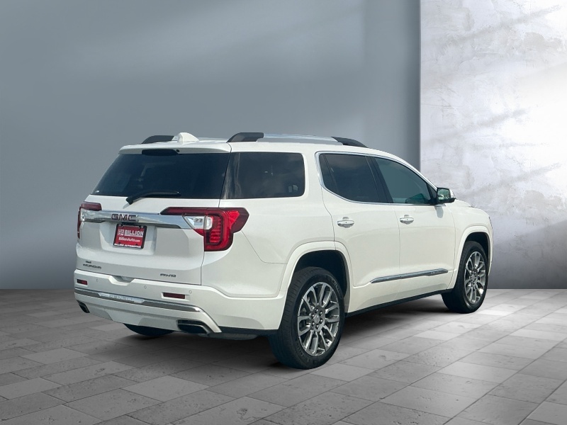 2023 GMC Acadia