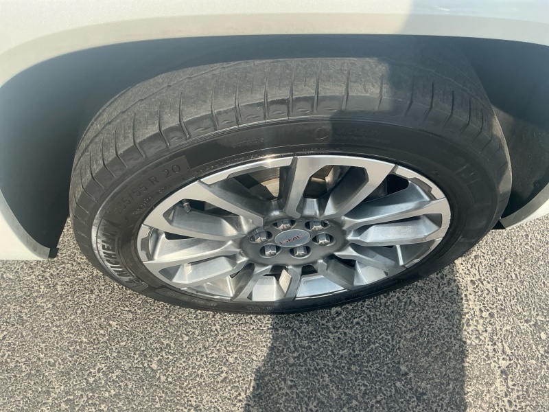 2023 GMC Acadia