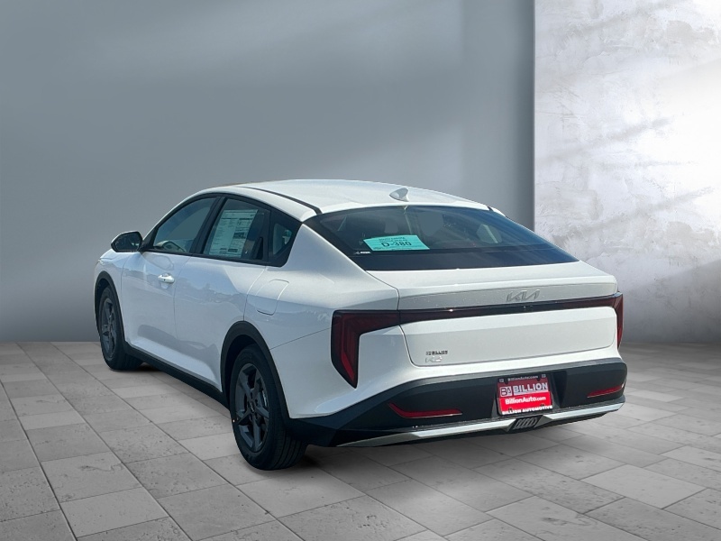 2026 Kia K4