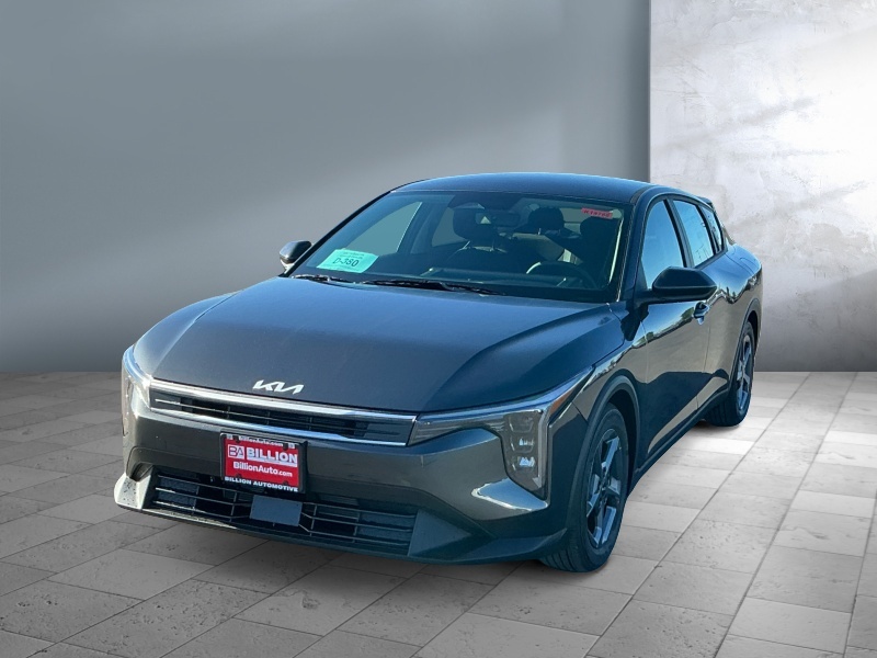 New 2026 Kia K4 LXS Cars